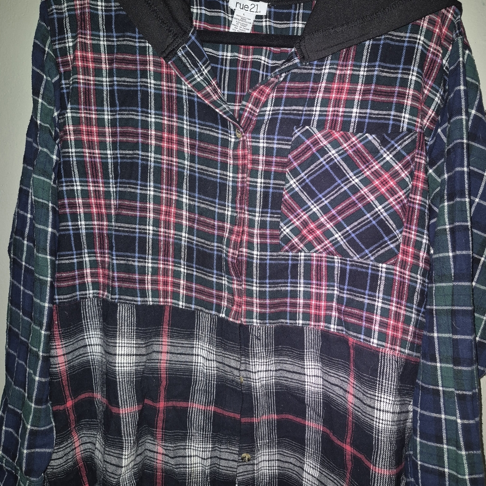 Rue21 Plaid Button-Up Shirt with Hood